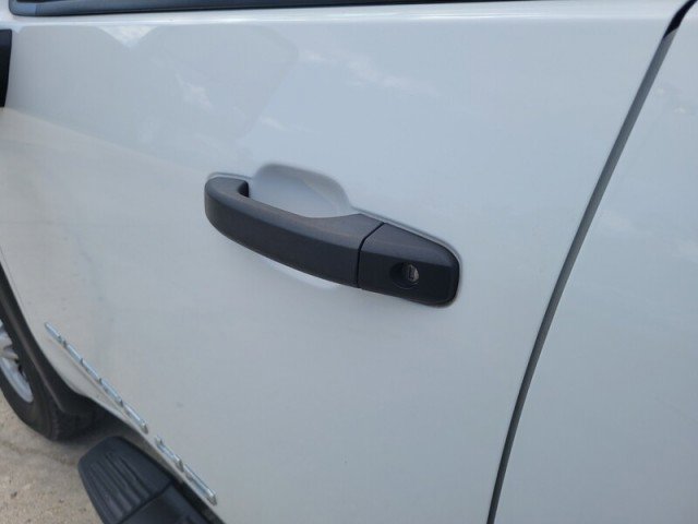 Used 2024 GMC Sierra 2500 Pro w/ Convenience Package image 9