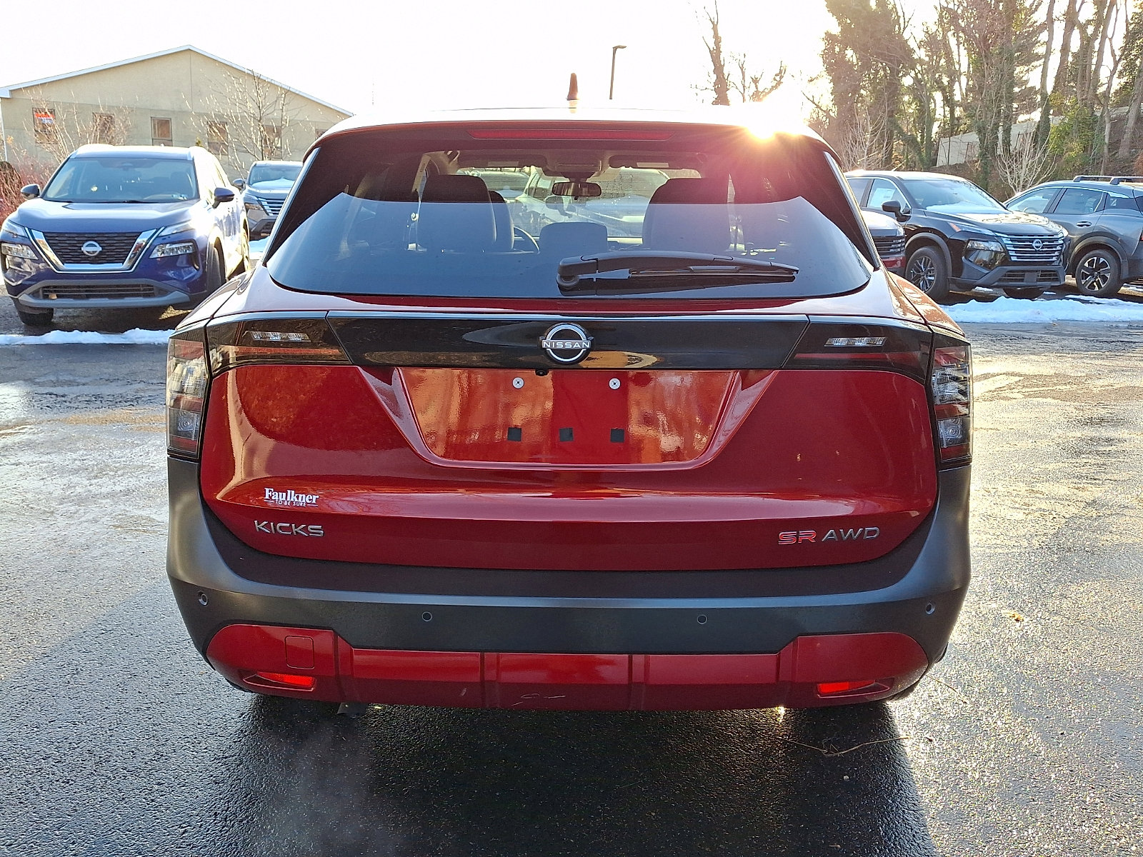 Certified 2025 Nissan Kicks SR image 6