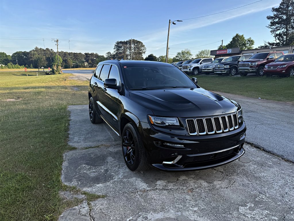 Used 2015 Jeep Grand Cherokee SRT AWD/4WD image 3