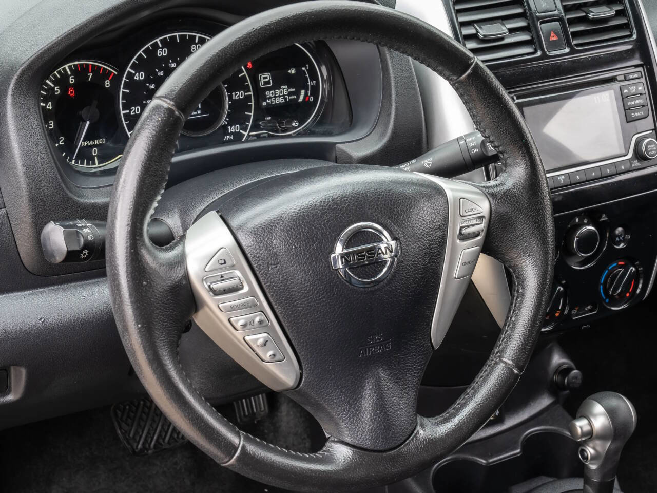 Used 2017 Nissan Versa Note SV image 24