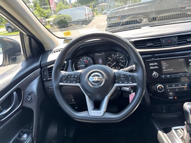 Used 2017 Nissan Rogue Sport S w/ S Appearance Package AWD/4WD image 24