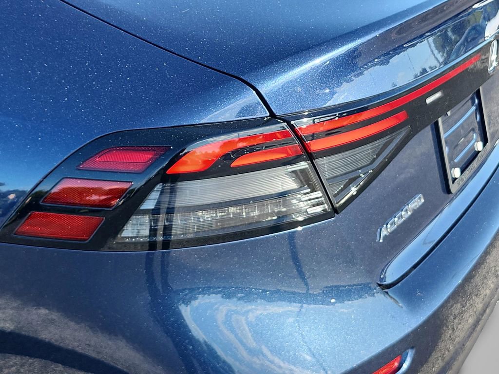 Used 2023 Honda Accord EX image 36
