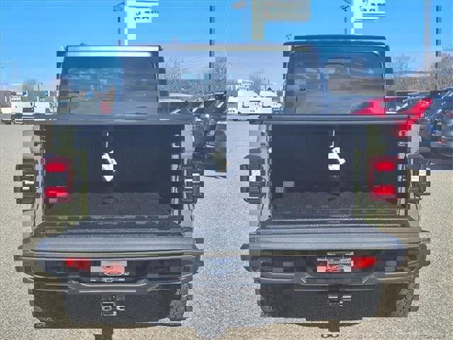 New 2026 Jeep Gladiator Mojave w/ Safety Group image 36