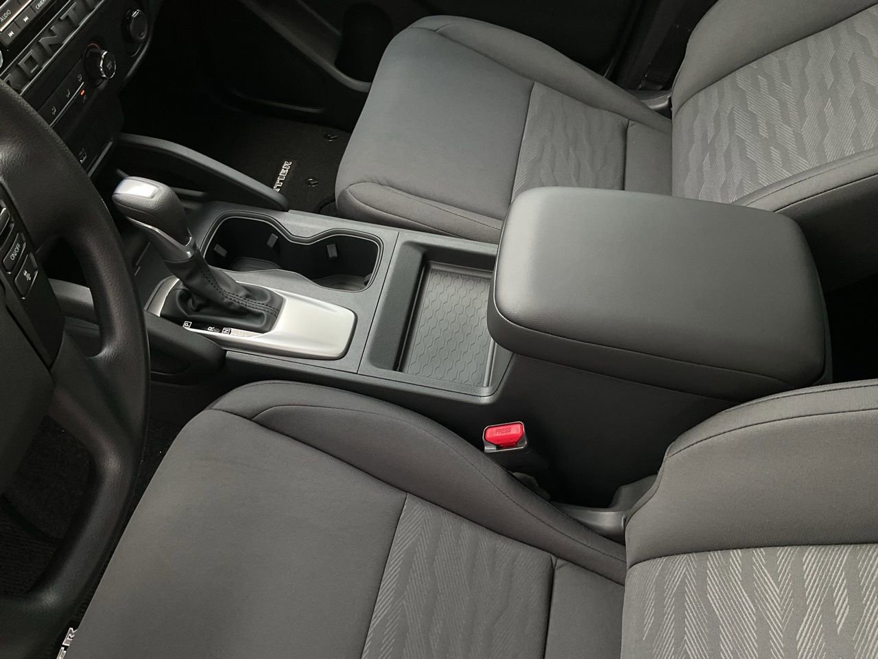 New 2026 Nissan Frontier S image 38