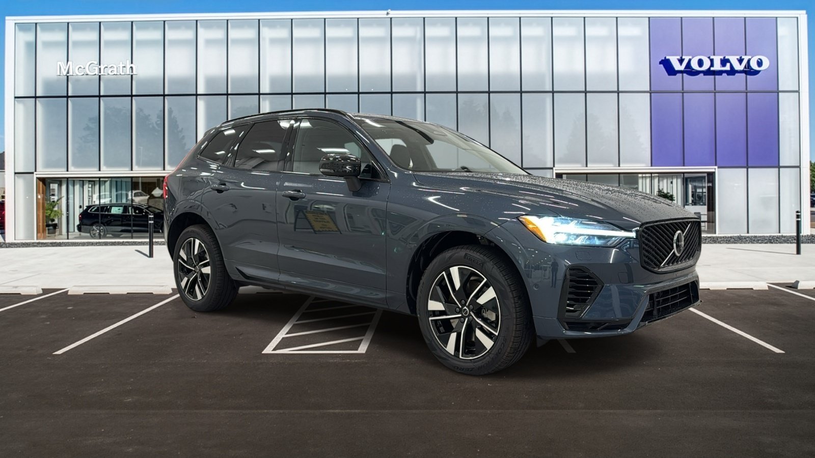 New 2027 Volvo XC60 T8 Plus