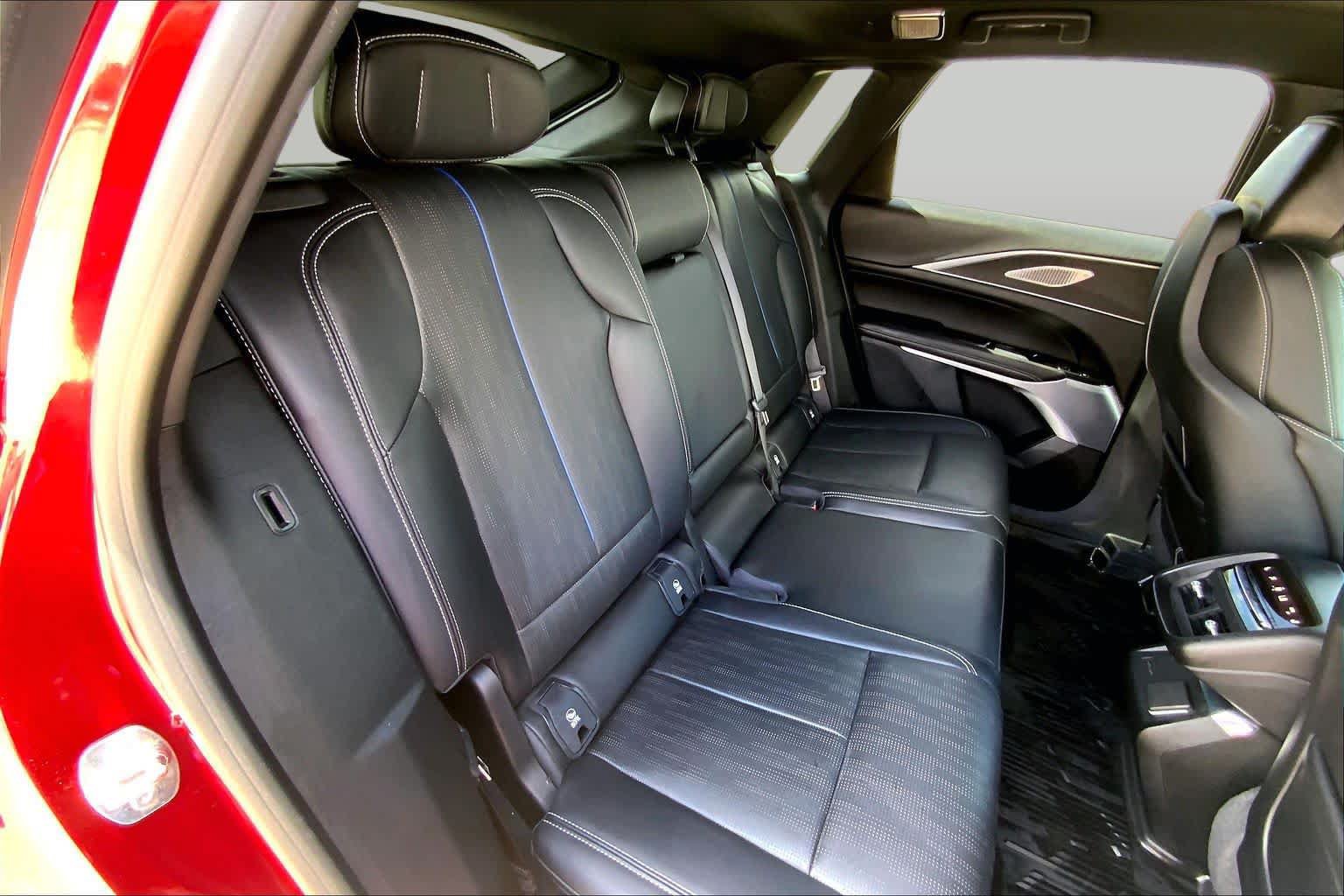 Used 2026 Cadillac Lyriq V w/ LPO, Floor Liner Package AWD/4WD image 19