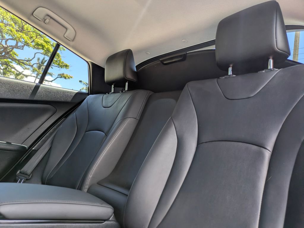 Used 2017 Toyota Prius Prime Advanced FWD image 16