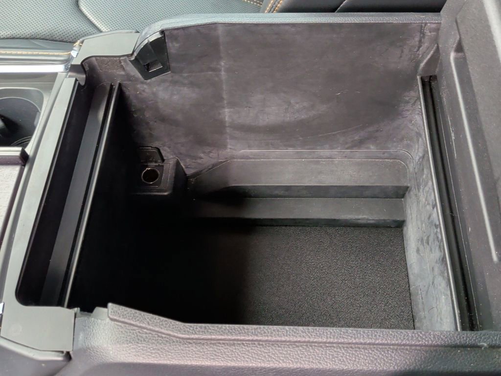 Used 2022 Ford Expedition Platinum RWD image 37