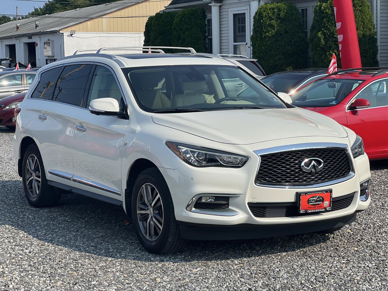 Used 2019 INFINITI QX60 Luxe w/ Essential Package AWD/4WD image 1