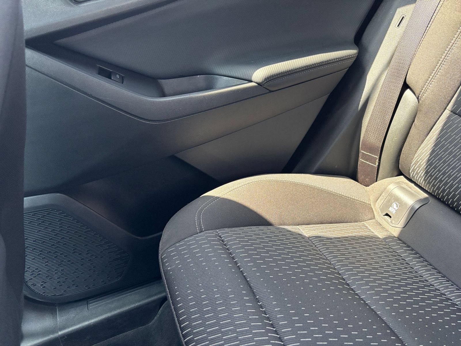 Used 2025 Chevrolet Equinox LT FWD image 39