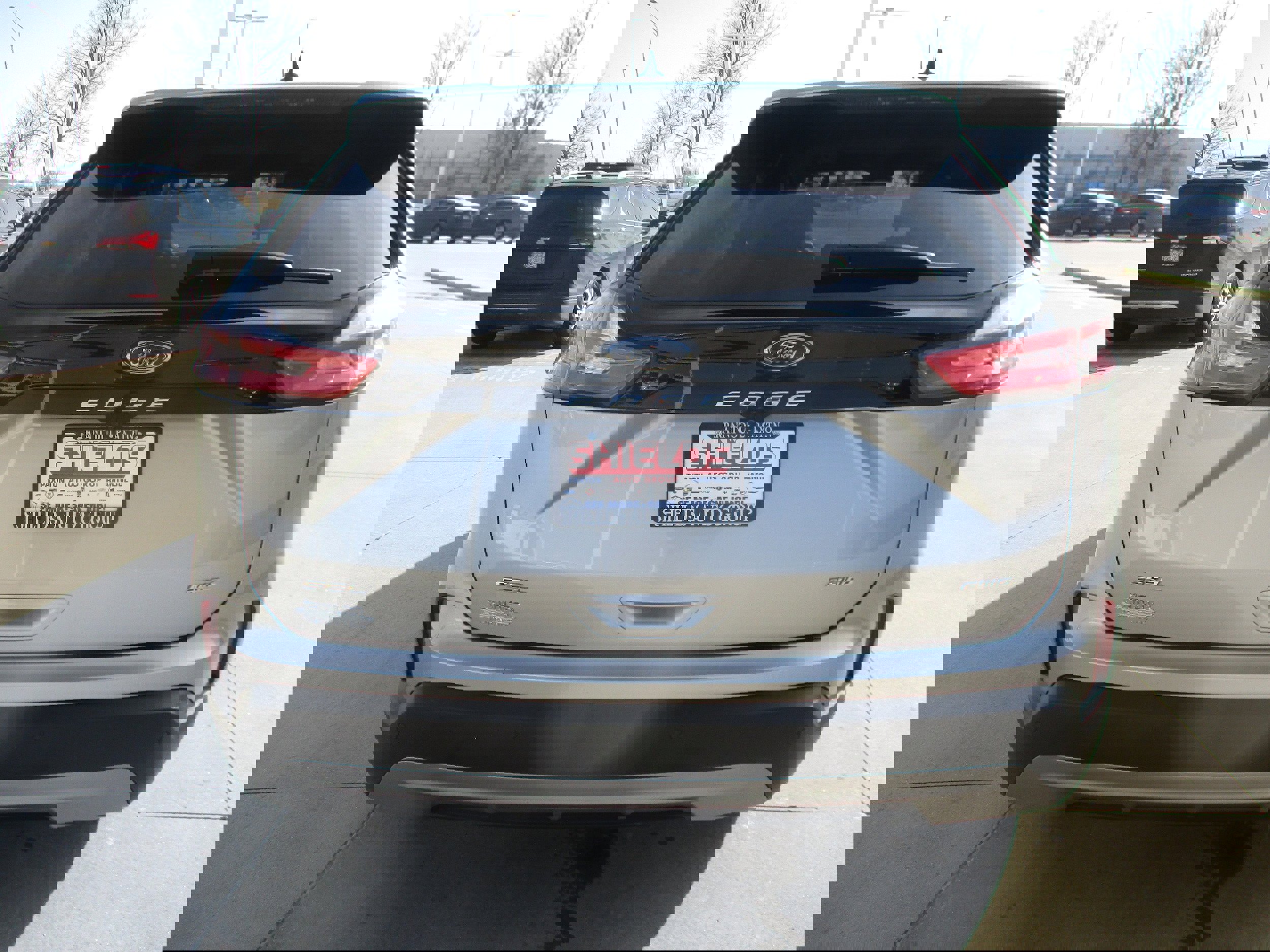 Used 2023 Ford Edge SEL w/ Convenience Package image 5