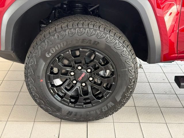 New 2026 GMC Canyon Elevation w/ Convenience Package RWD image 10
