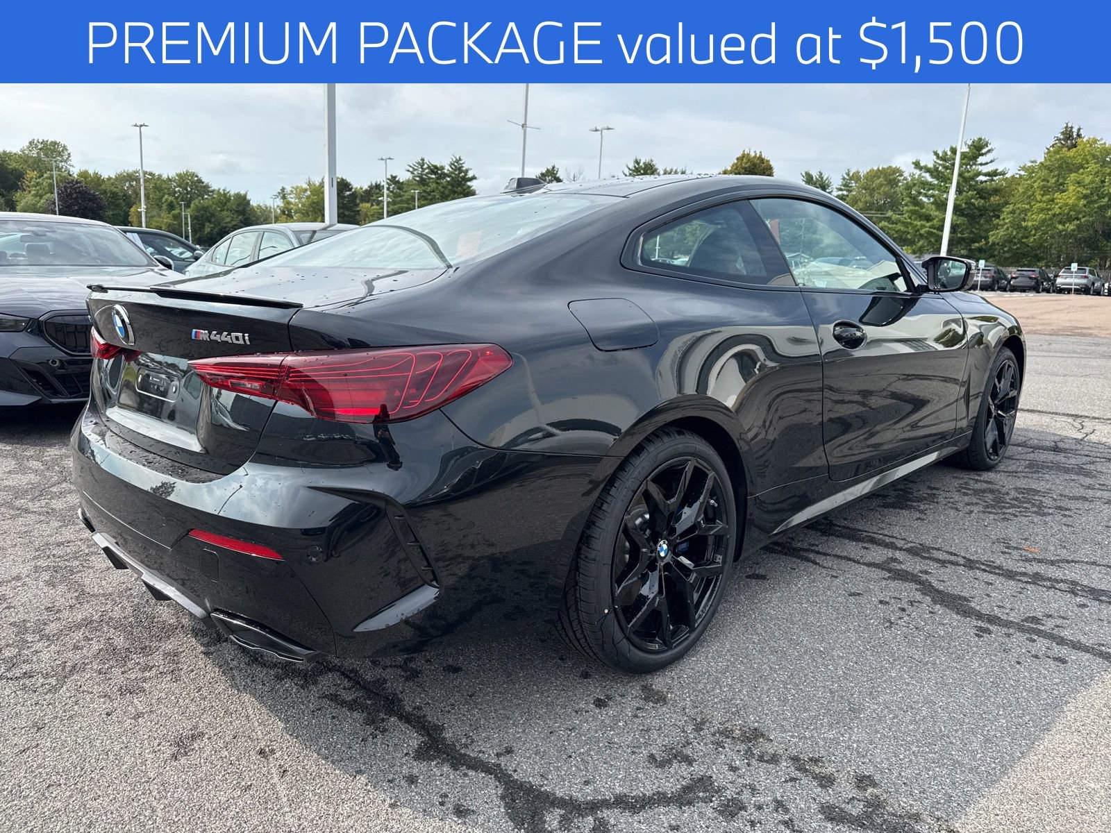 New 2026 BMW 440i xDrive Coupe w/ M Carbon Exterior Package image 4