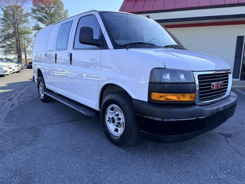 Used 2019 GMC Savana 2500 w/ Driver Convenience Package image 3