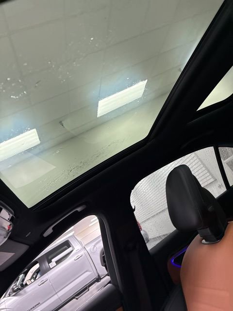 Used 2025 Mercedes-Benz C 43 AMG 4MATIC Sedan image 17