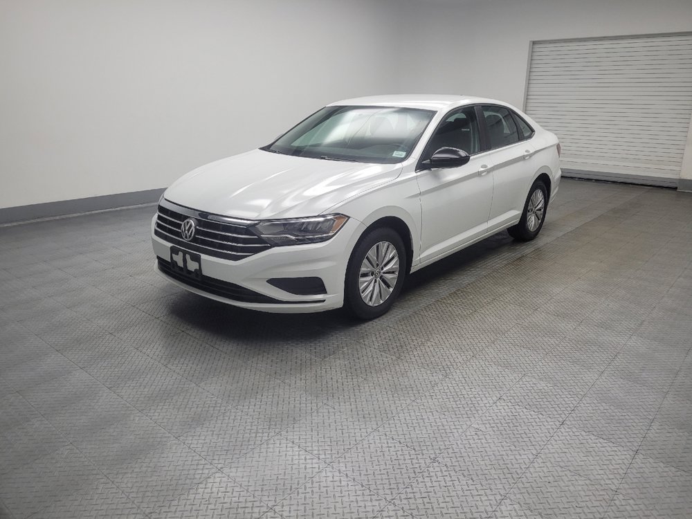 Used 2019 Volkswagen Jetta SE FWD image 2