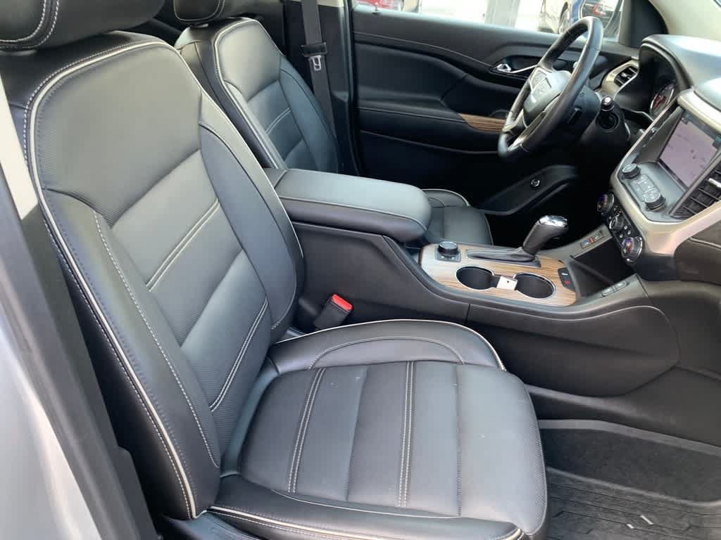 Certified 2019 GMC Acadia Denali w/ Technology Package AWD/4WD image 16