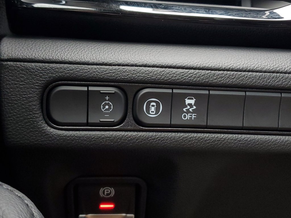 Certified 2026 Acura MDX FWD image 30