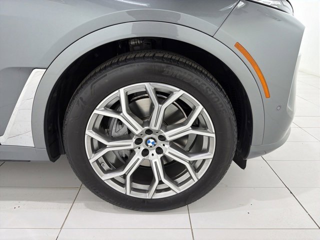 Used 2024 BMW X7 xDrive40i image 49