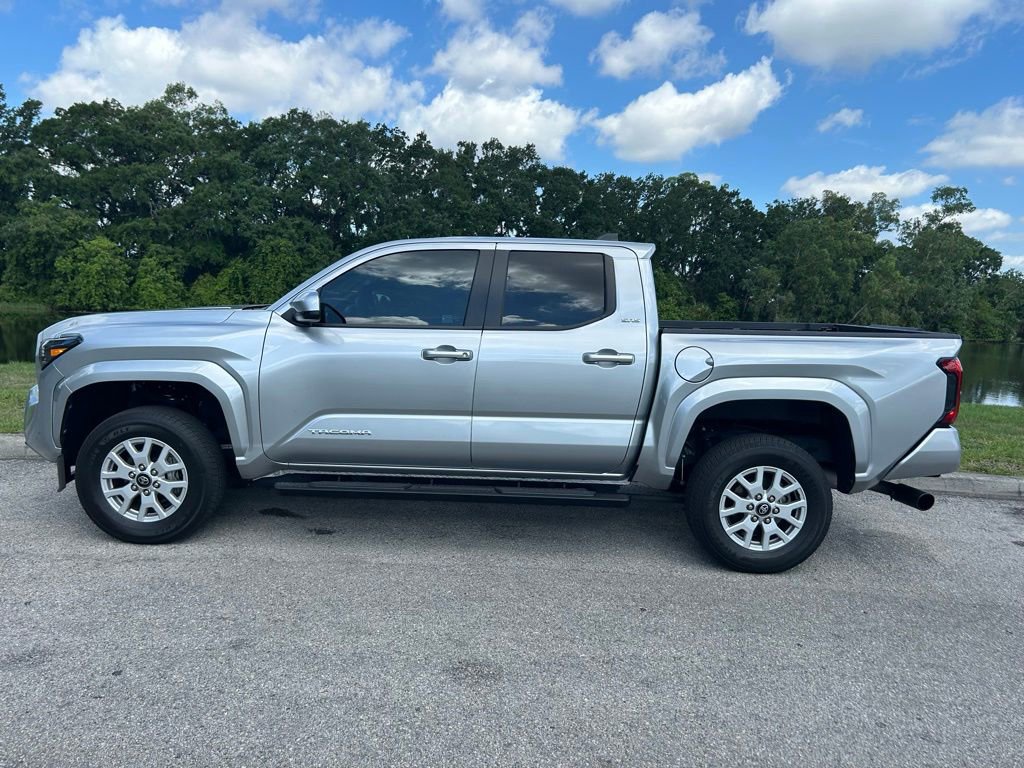 Used 2024 Toyota Tacoma SR5 w/ SR5 Upgrade Package RWD image 3