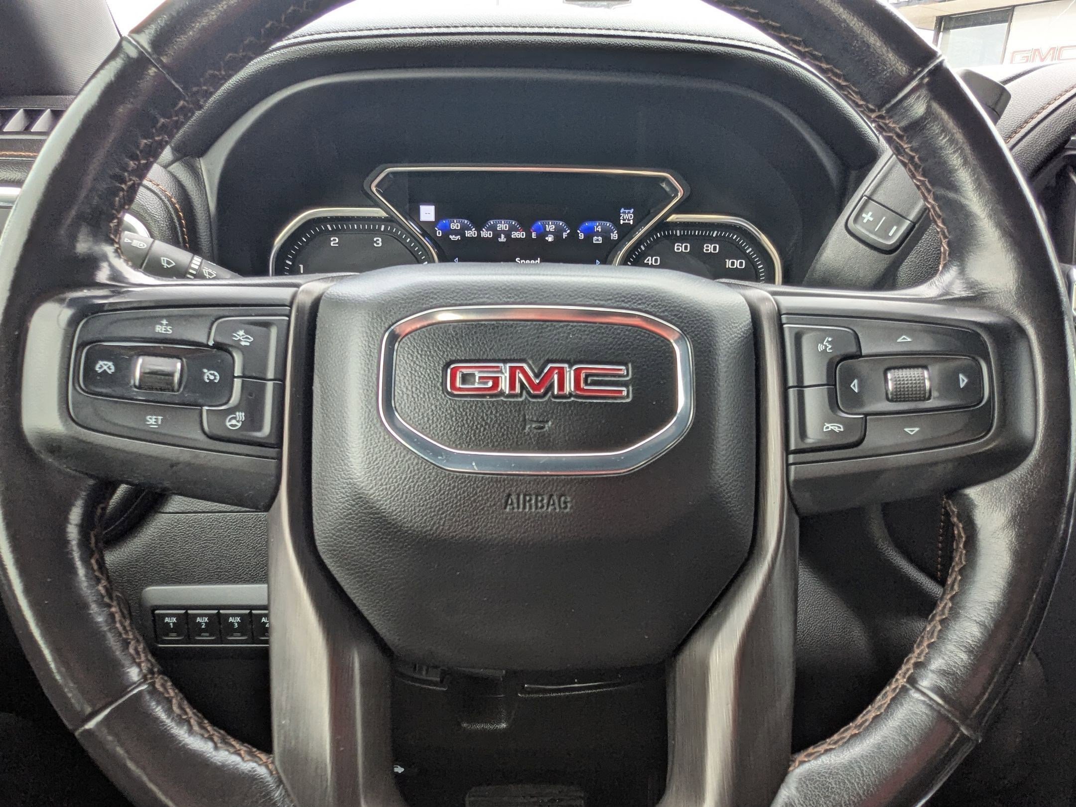 Used 2021 GMC Sierra 2500 AT4 w/ AT4 Premium Plus Package image 16