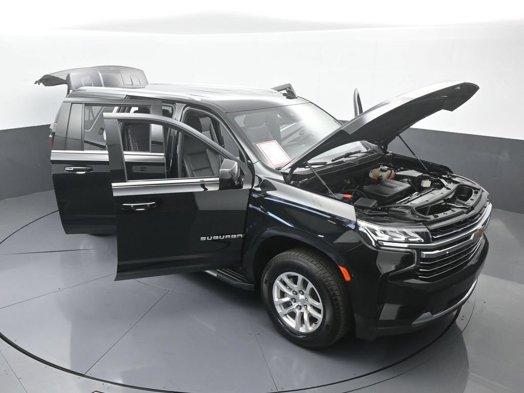 Used 2024 Chevrolet Suburban LT RWD image 69