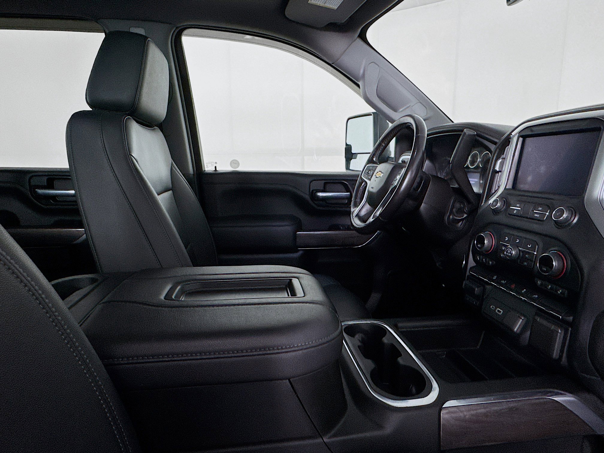 Used 2021 Chevrolet Silverado 2500 LTZ w/ LTZ Convenience Package image 27