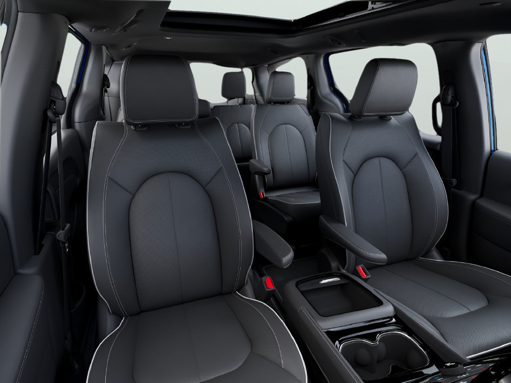 New 2027 Chrysler Pacifica Limited AWD/4WD image 17