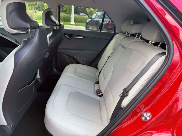 Used 2024 Kia Niro EX FWD image 13