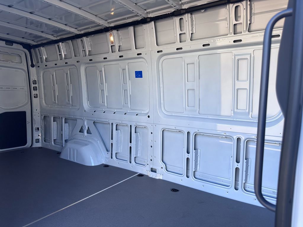 New 2026 Mercedes-Benz Sprinter 2500 image 26