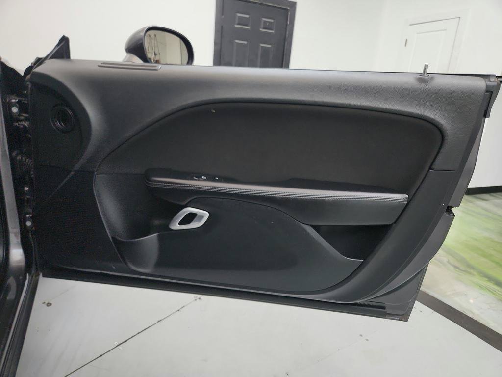Used 2020 Dodge Challenger SXT RWD image 36