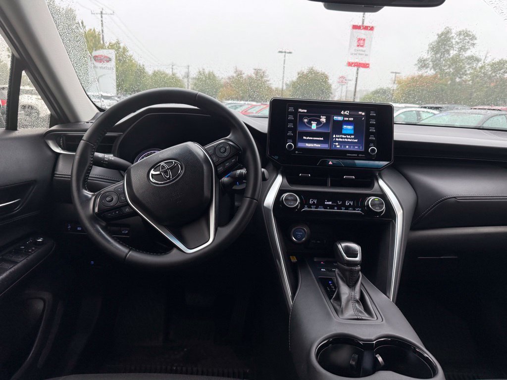 Certified 2021 Toyota Venza LE AWD/4WD image 23