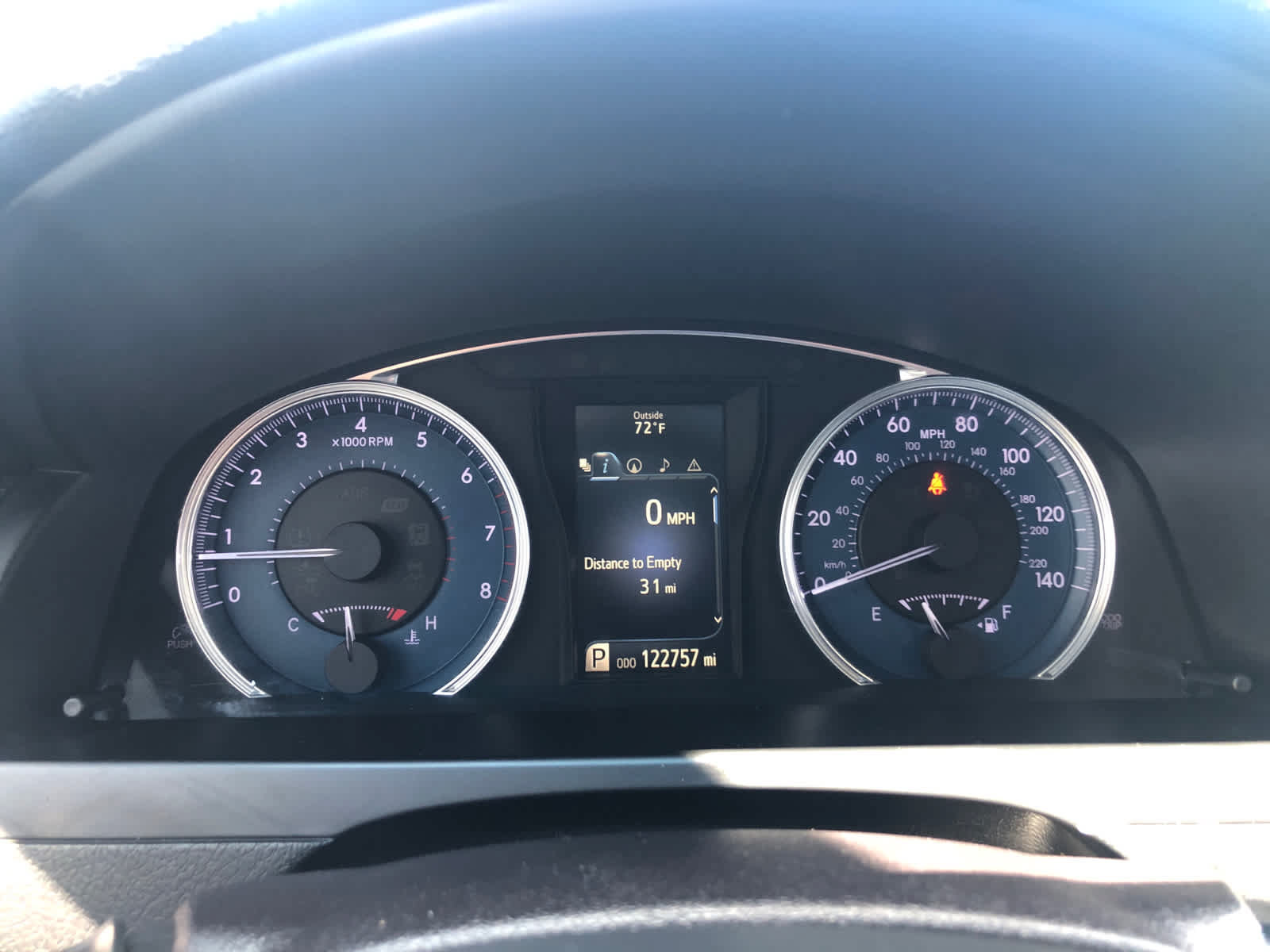 Used 2017 Toyota Camry XLE FWD image 8