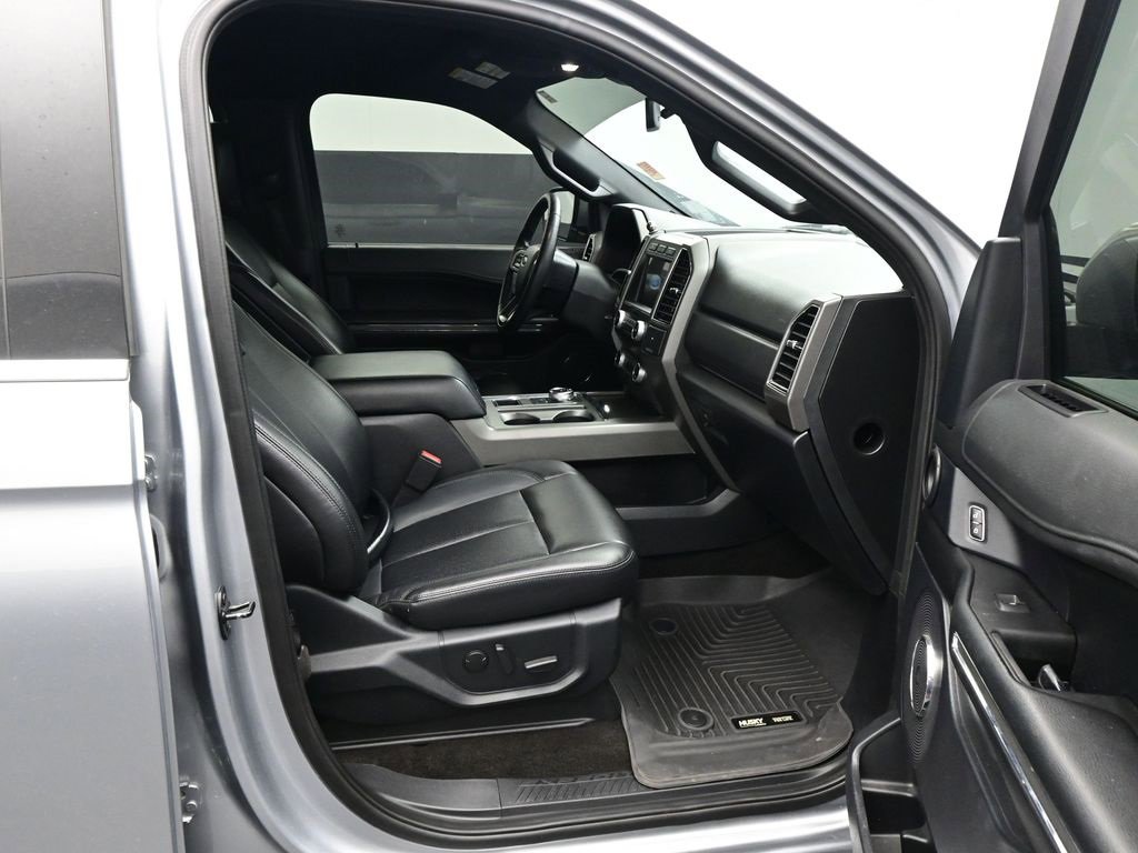 Used 2020 Ford Expedition XLT w/ Equipment Group 201A image 10