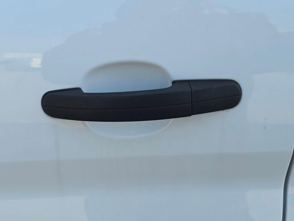 Used 2023 Ford Transit 350 XLT image 10