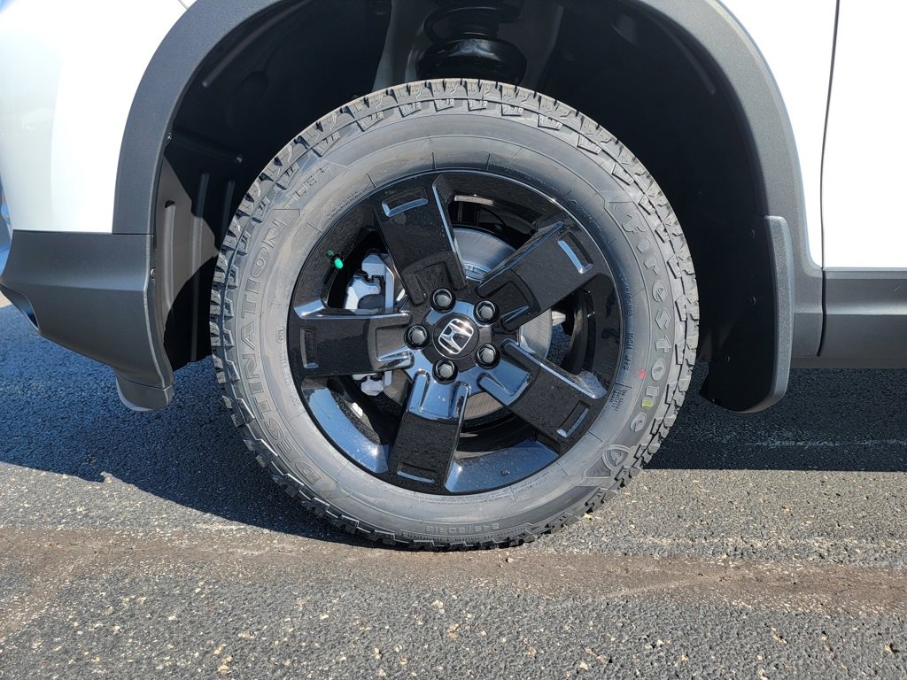 New 2026 Honda Ridgeline Black Edition image 23