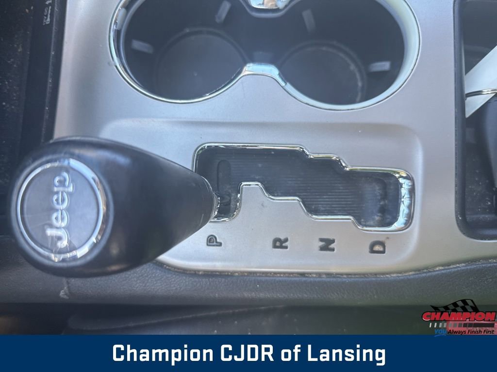 Used 2012 Jeep Grand Cherokee Laredo image 34