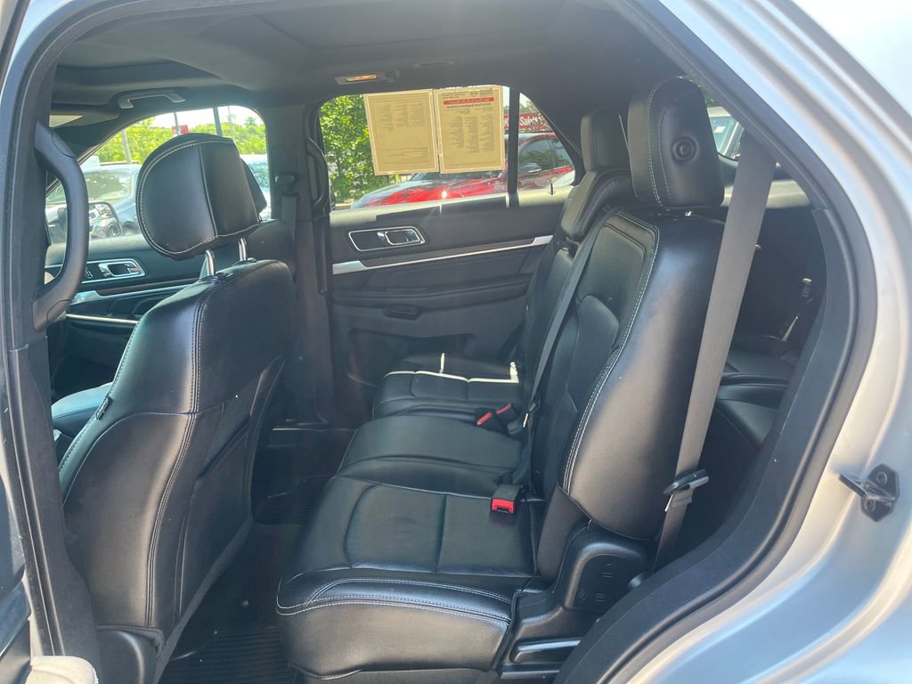 Used 2016 Ford Explorer Limited AWD/4WD image 25