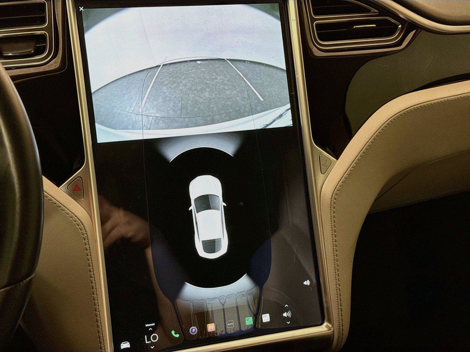 Used 2015 Tesla Model S 70D AWD/4WD image 23