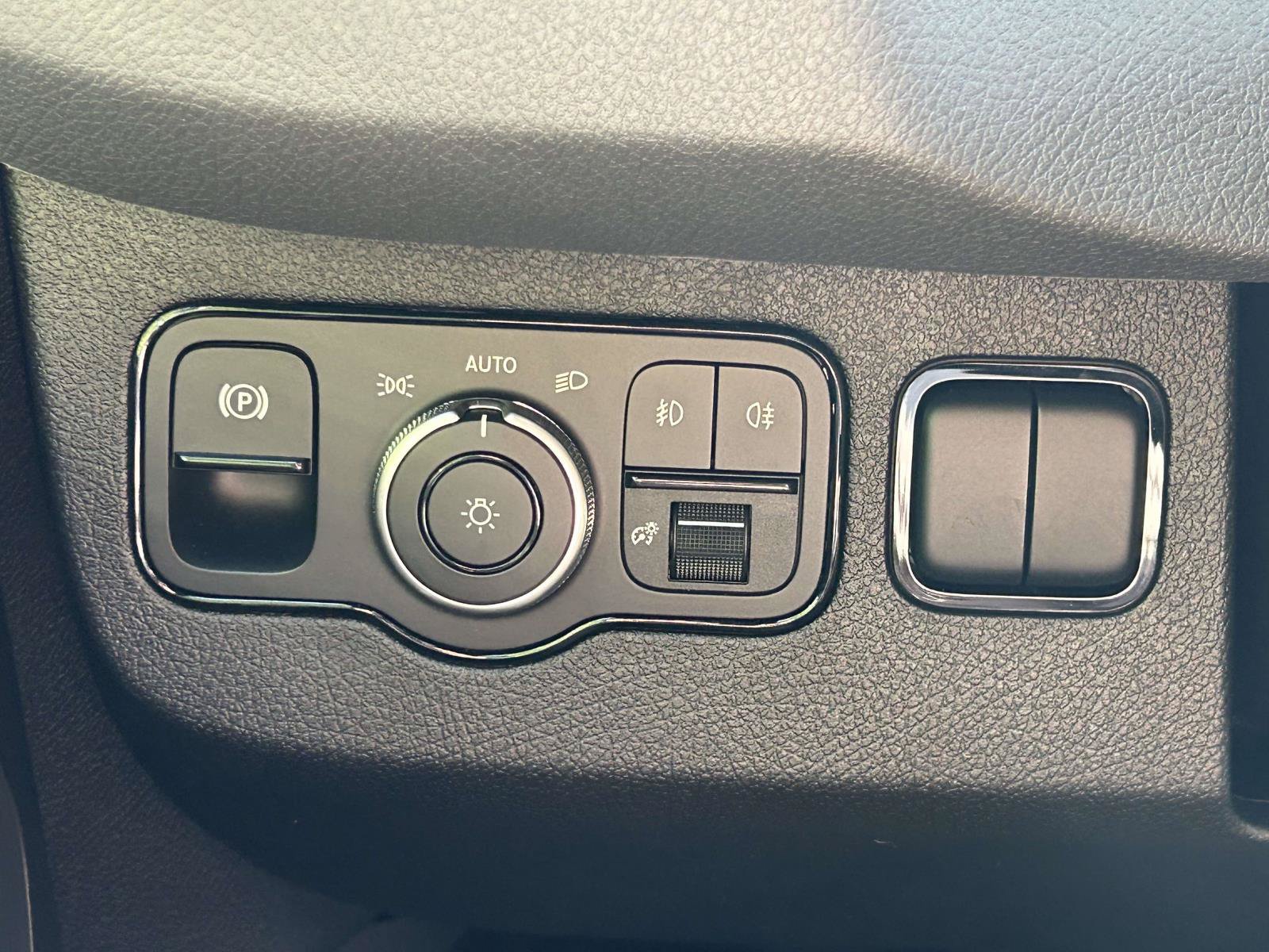 New 2026 Mercedes-Benz Sprinter 2500 image 26
