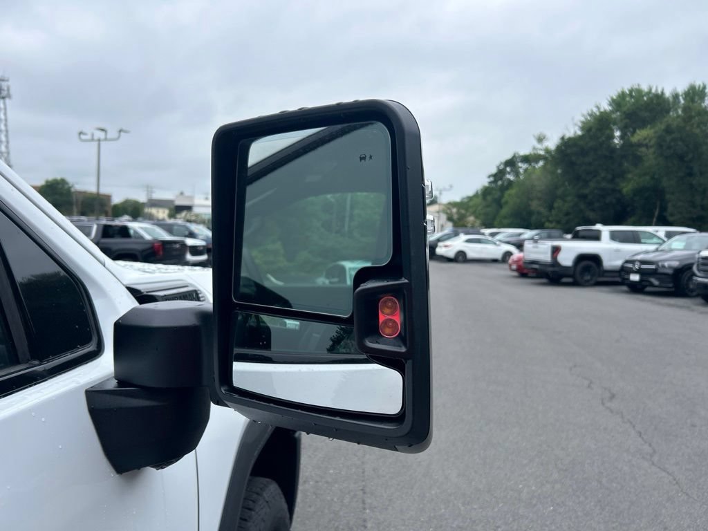New 2026 GMC Sierra 2500 AT4 w/ AT4 Premium Plus Package AWD/4WD image 15