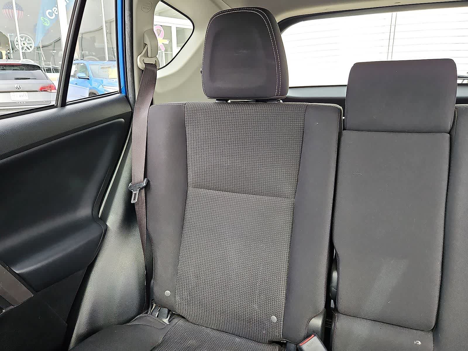 Used 2018 Toyota RAV4 XLE w/ Plus Extra Value Package FWD image 13