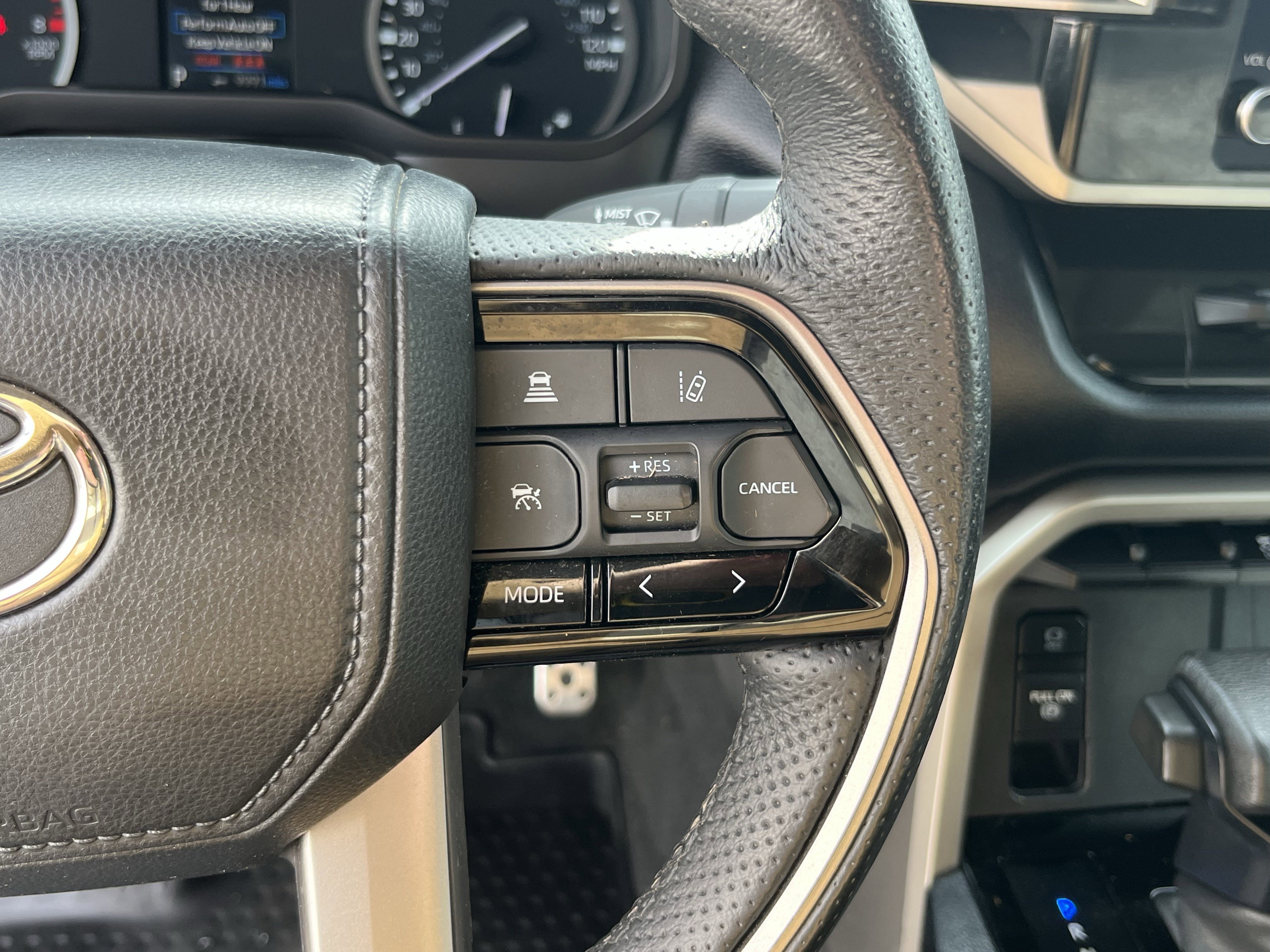 Used 2023 Toyota Tundra SR5 w/ TRD Off-Road Package image 18