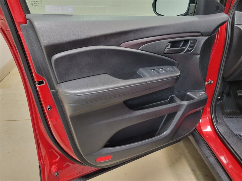 Used 2023 Honda Passport EX-L image 26