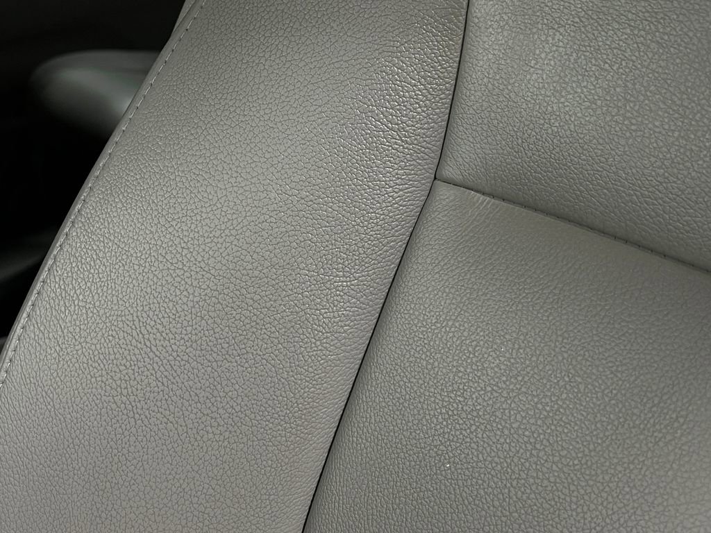Used 2016 Honda Odyssey Touring image 17