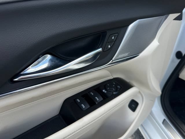 Used 2023 Cadillac CT4 Luxury w/ Sun And Sound Package RWD image 11