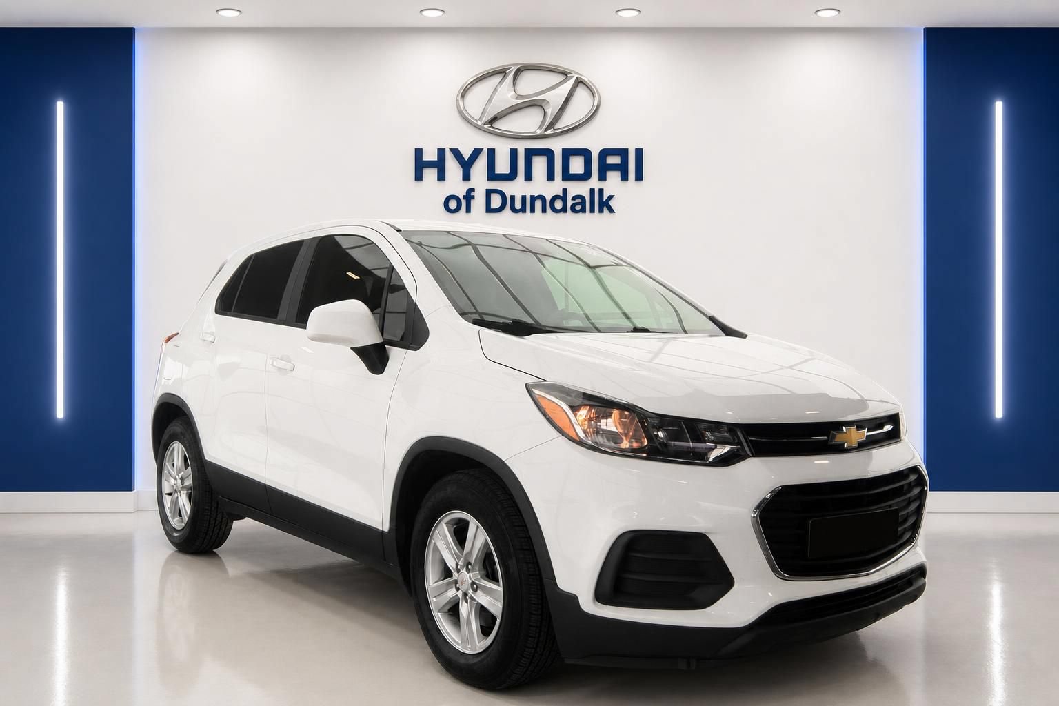 Used 2020 Chevrolet Trax LS w/ Tint and Cruise Package FWD image 1