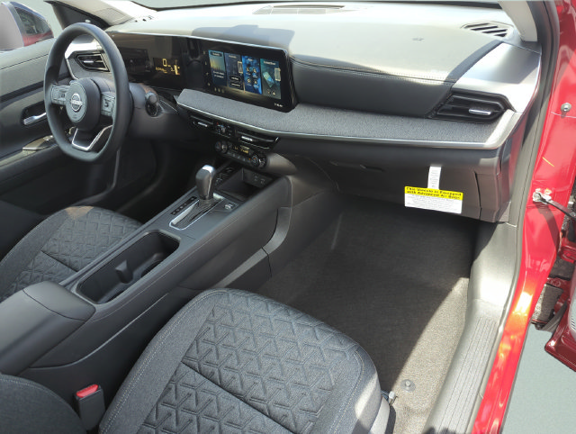New 2026 Nissan Kicks SV w/ SV Premium Package FWD image 18