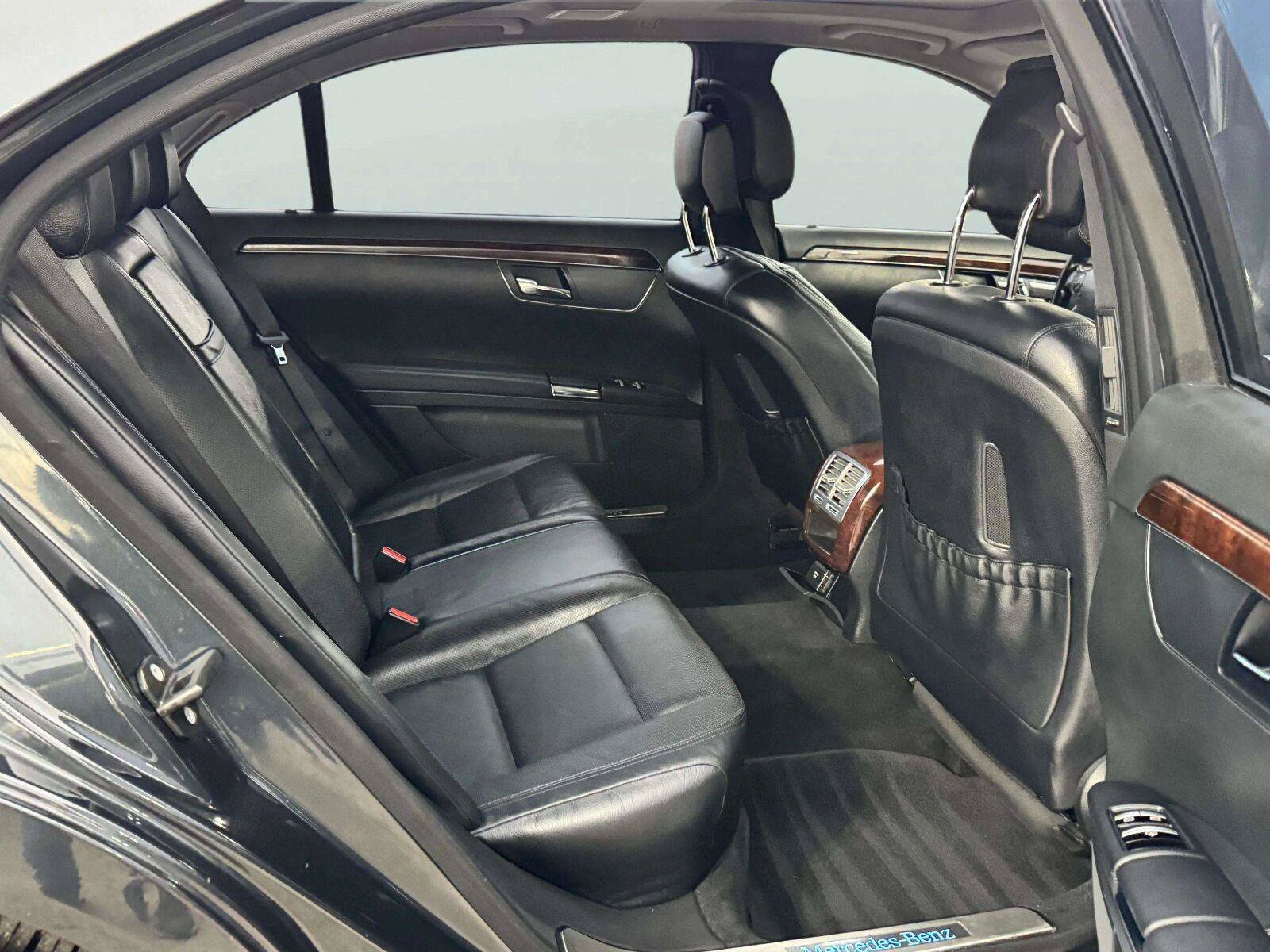 Used 2013 Mercedes-Benz S 550 image 39