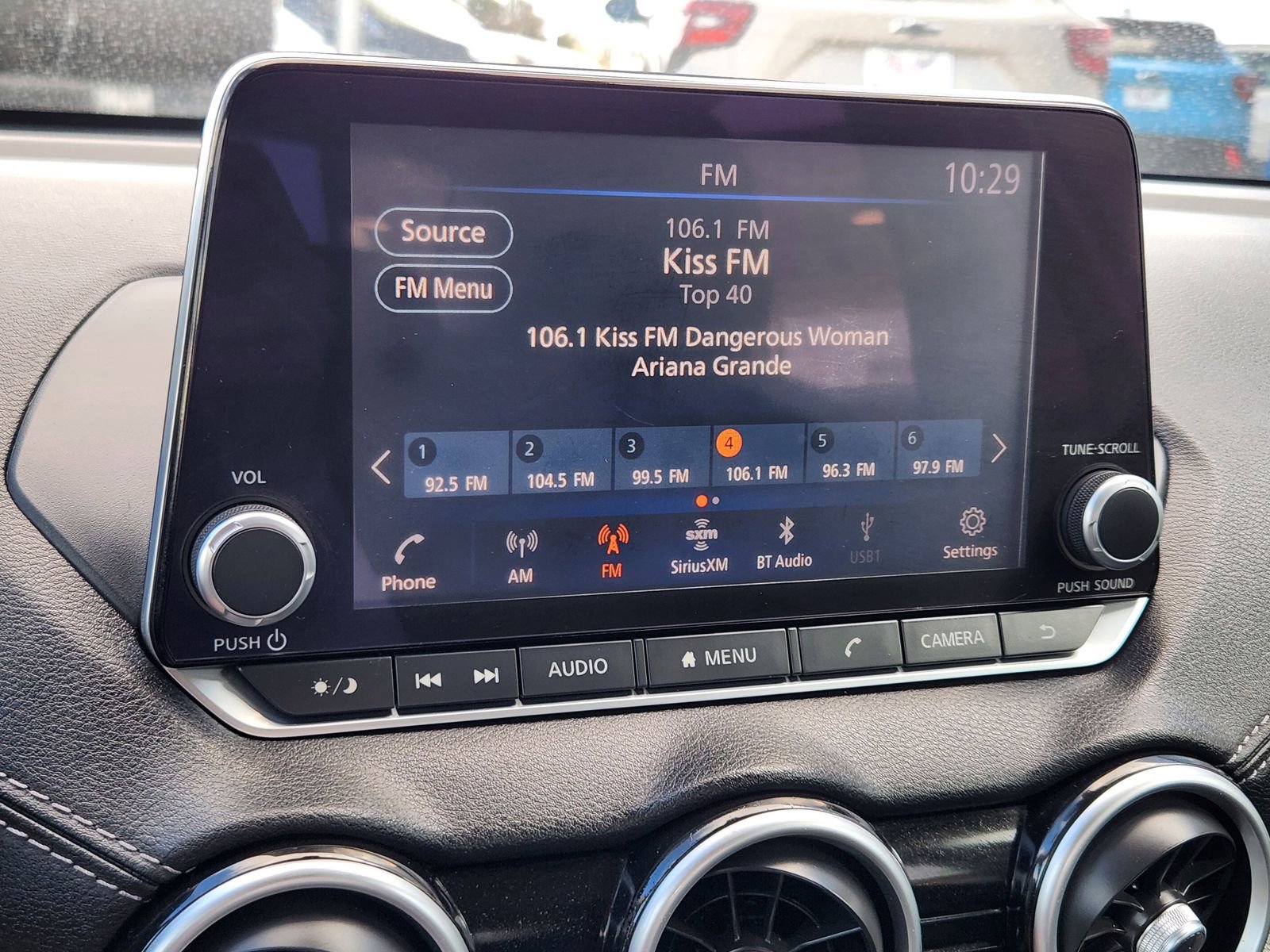 Used 2021 Nissan Sentra SV image 17